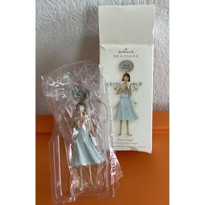 HALLMARK KEEPSAKE CHRISTMAS ORNAMENT AUNT ANGEL DOWN-TO-EARTH ANGELS